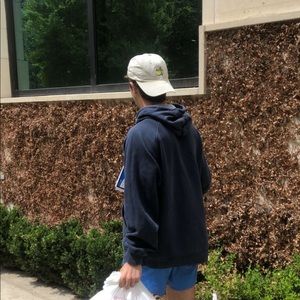 Meet your Posher, Christopher